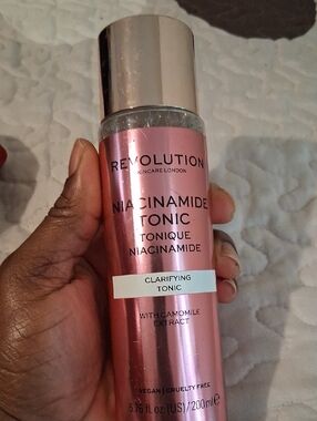 Revolution Pink Metallic Niacinamide Tonic Bottle